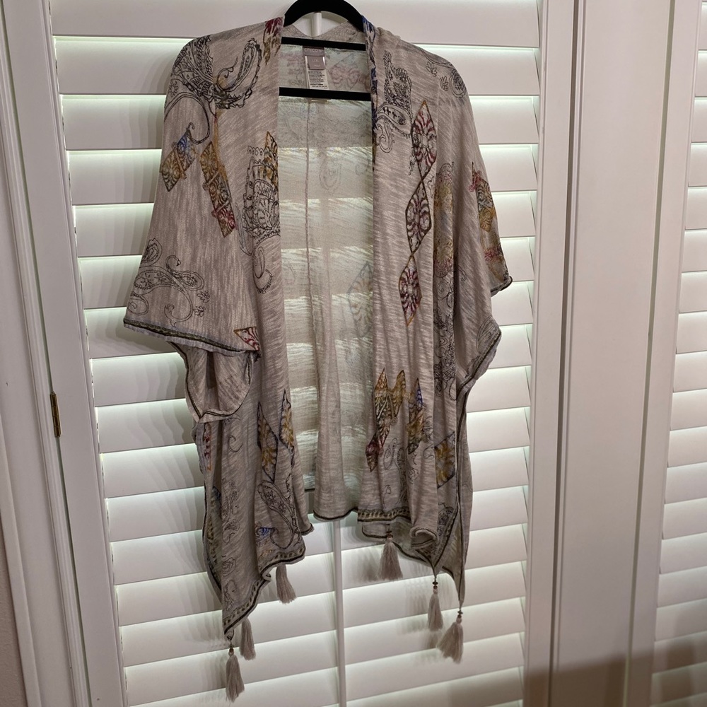 NWOT Chico’s Flowy cardigan